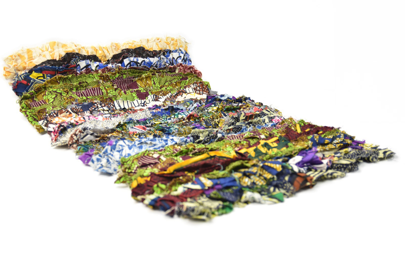Upcycling Teppich aus Togo